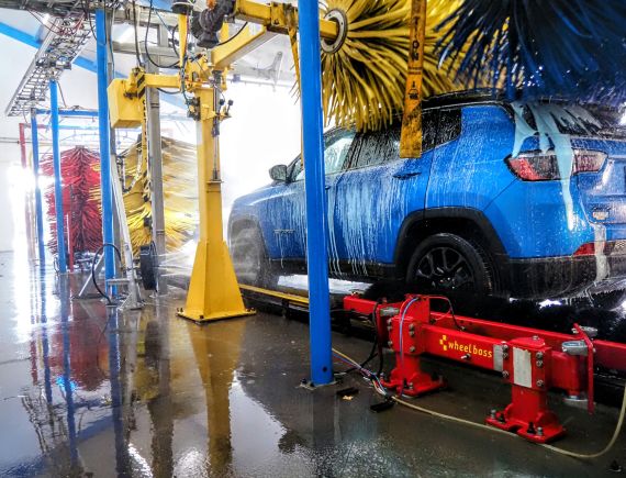 in-wash-suv-blue